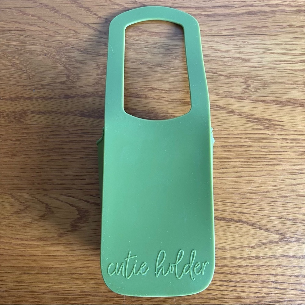 Ryan & Rose Silicone Cutie Holder Army Green - Picture 7 of 15